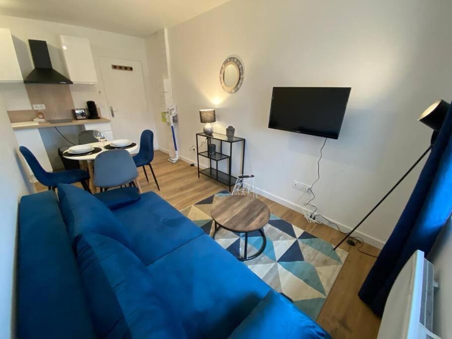 Appartement T2 Chic - Blue & Grey